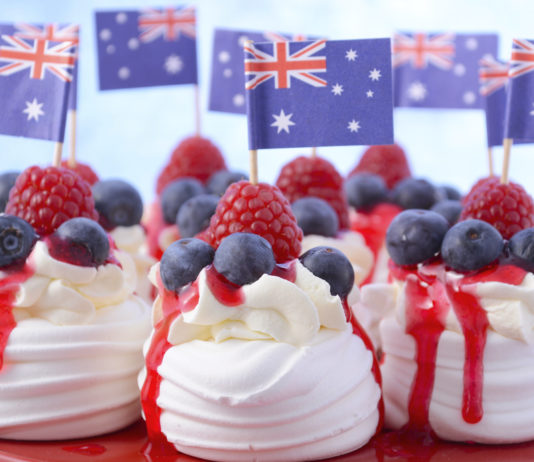 Citizenship: instrument on pledge of commitment